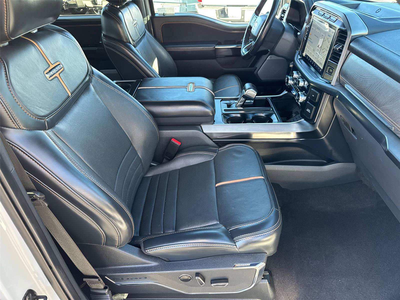Used 2023 Ford F150 Platinum image 17