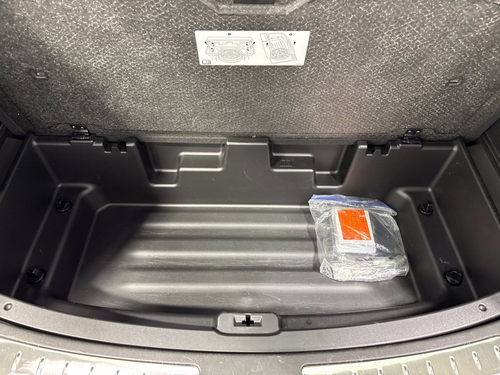 Used 2023 Buick Enclave Essence w/ Experience Buick Package AWD/4WD image 52