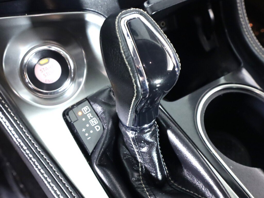Used 2018 Nissan Maxima Platinum FWD image 29