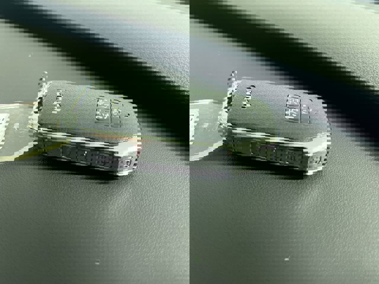 Certified 2024 Kia Carnival SX Prestige image 38