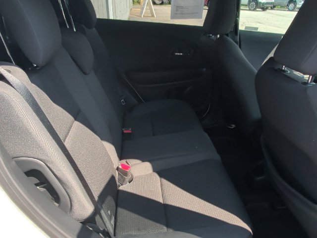 Used 2021 Honda HR-V Sport image 27