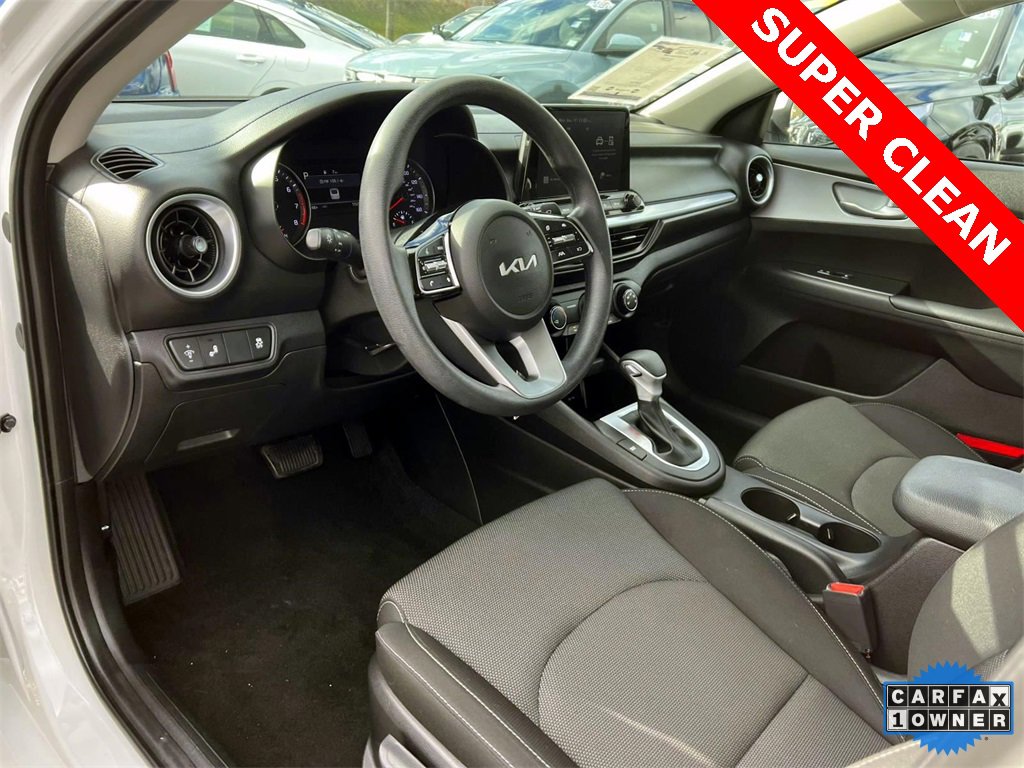 Used 2023 Kia Forte LXS w/ LXS Technology Package image 10