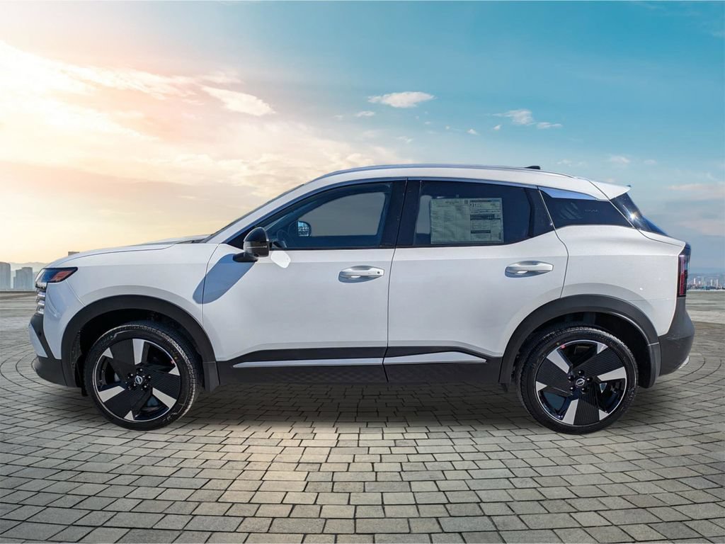 New 2026 Nissan Kicks SR w/ Cold Weather Package FWD image 7