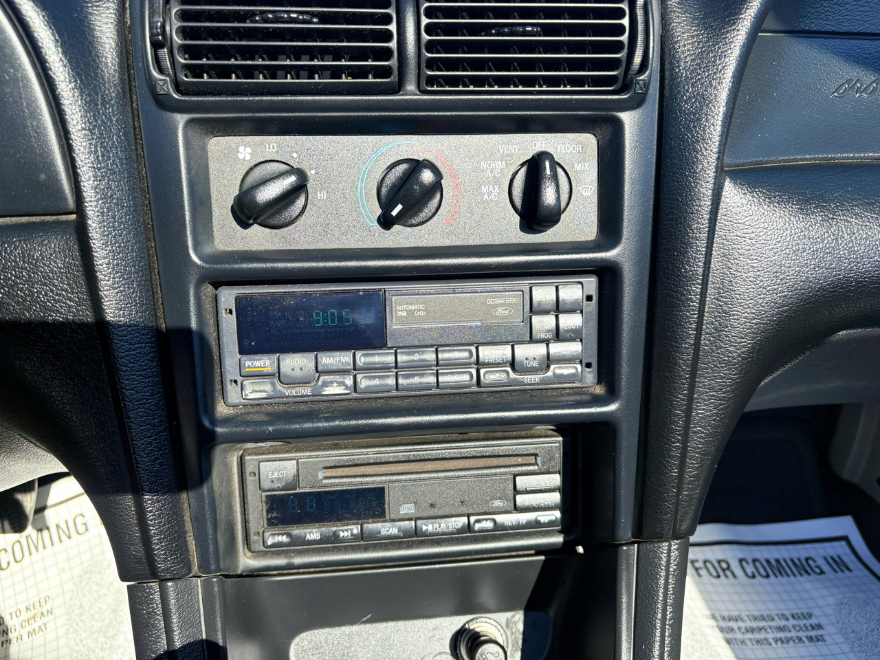 Used 1998 Ford Mustang Convertible image 54