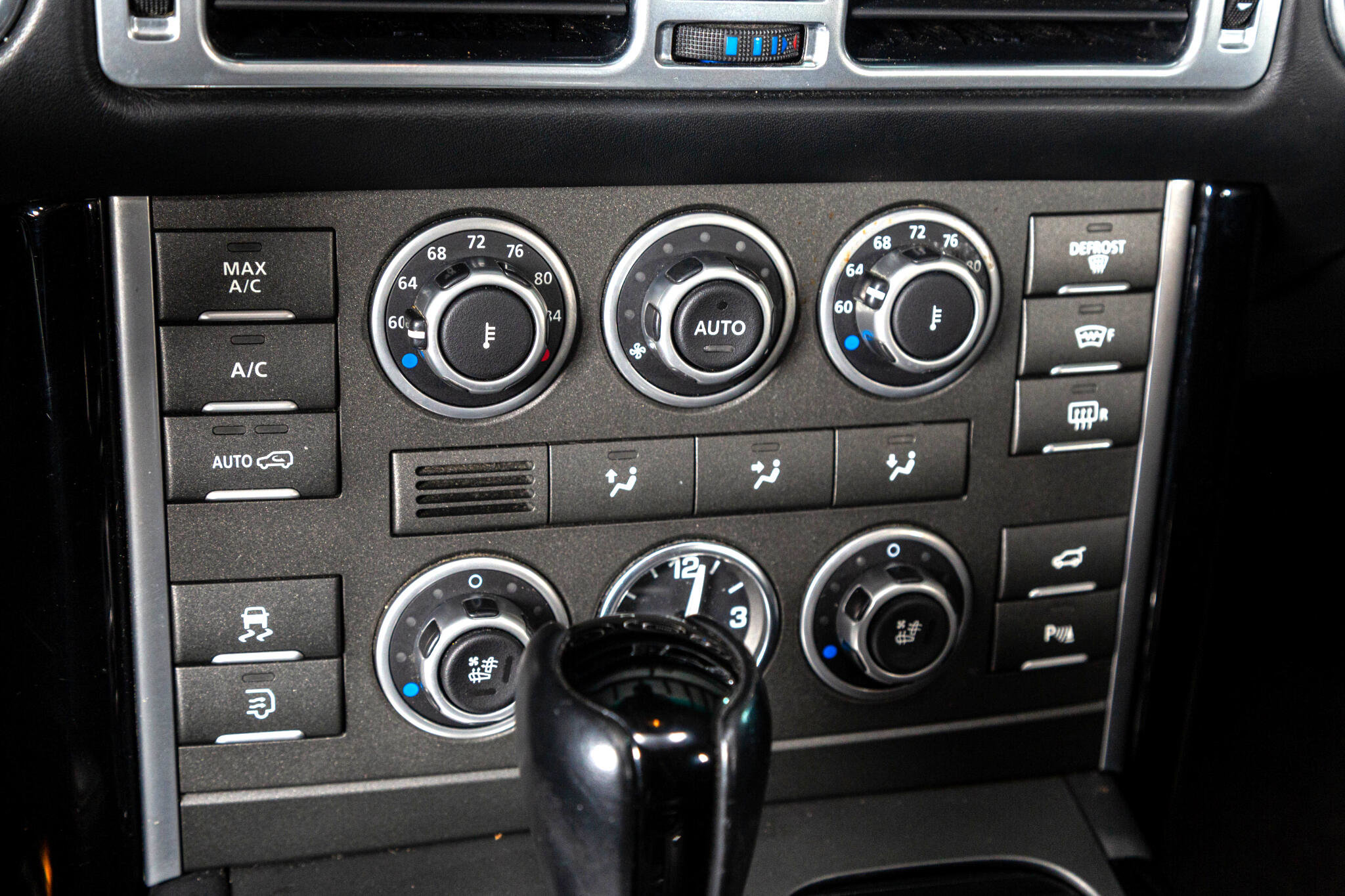 Used 2011 Land Rover Range Rover Autobiography image 42