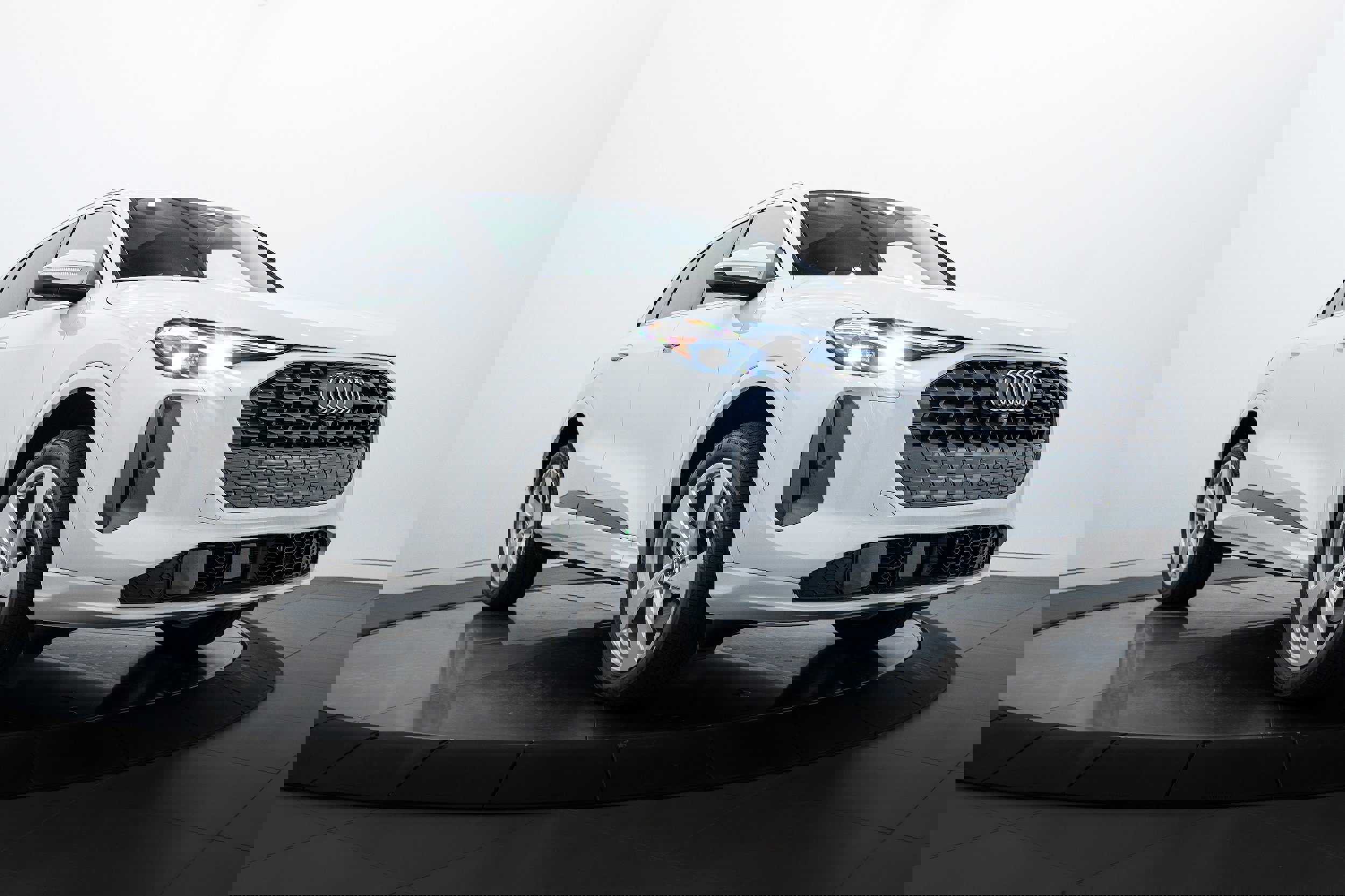 New 2025 Audi Q5 Premium Plus