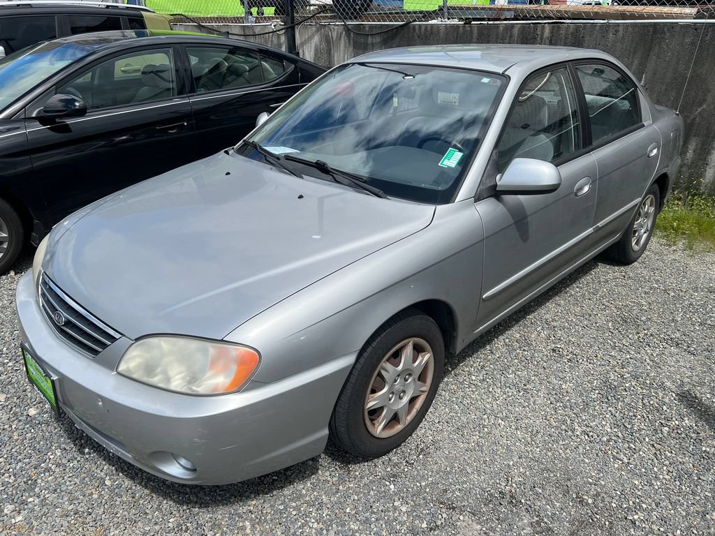 Used 2003 Kia Spectra LS FWD image 1