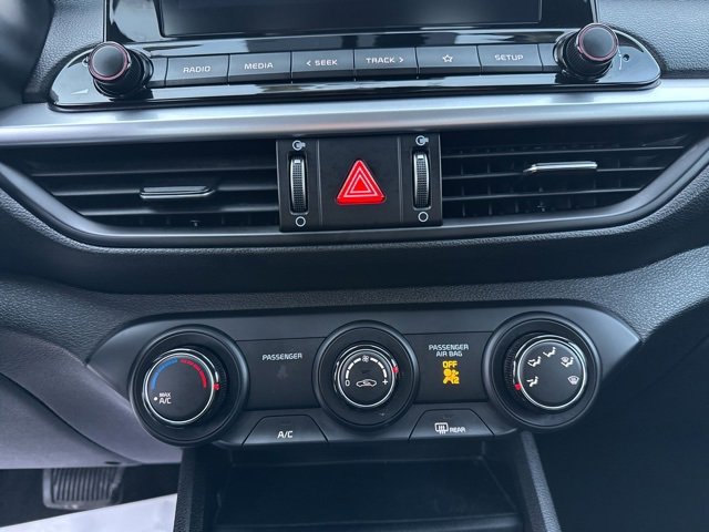 Used 2023 Kia Forte LXS image 23