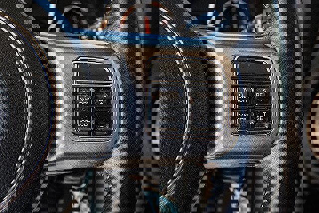 Used 2018 Jeep Wrangler Unlimited Altitude image 10