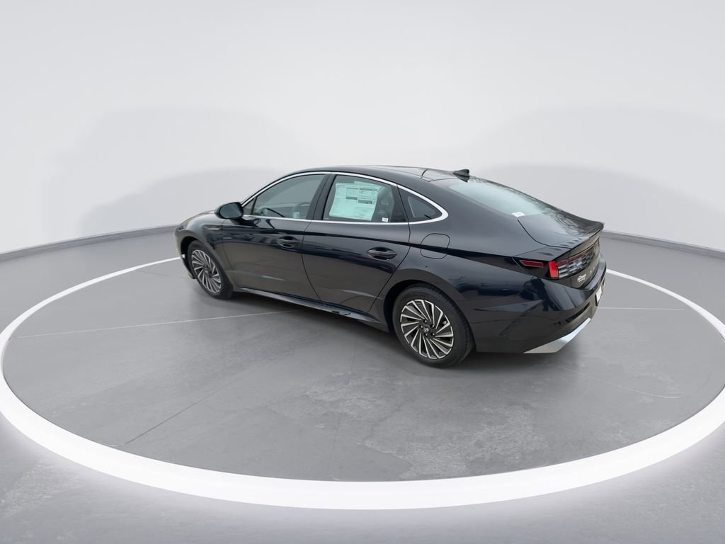 New 2026 Hyundai Sonata SEL FWD image 6