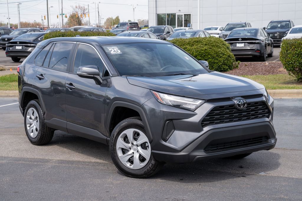 Certified 2025 Toyota RAV4 LE image 1
