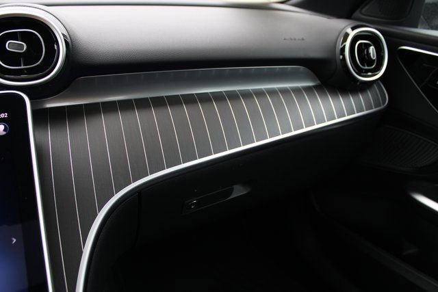 New 2025 Mercedes-Benz C 300 4MATIC Sedan image 29