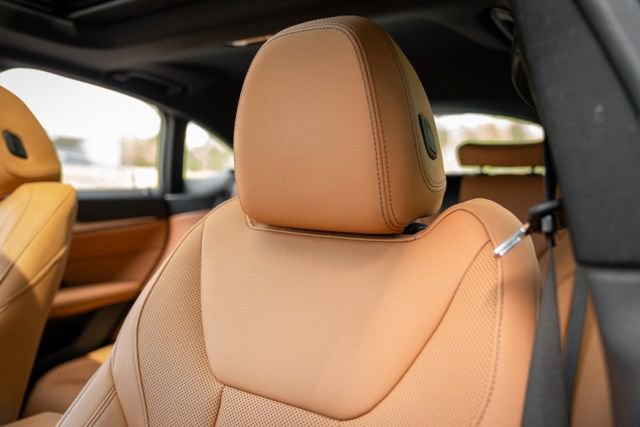 Used 2023 BMW i4 eDrive35 w/ Premium Package image 38