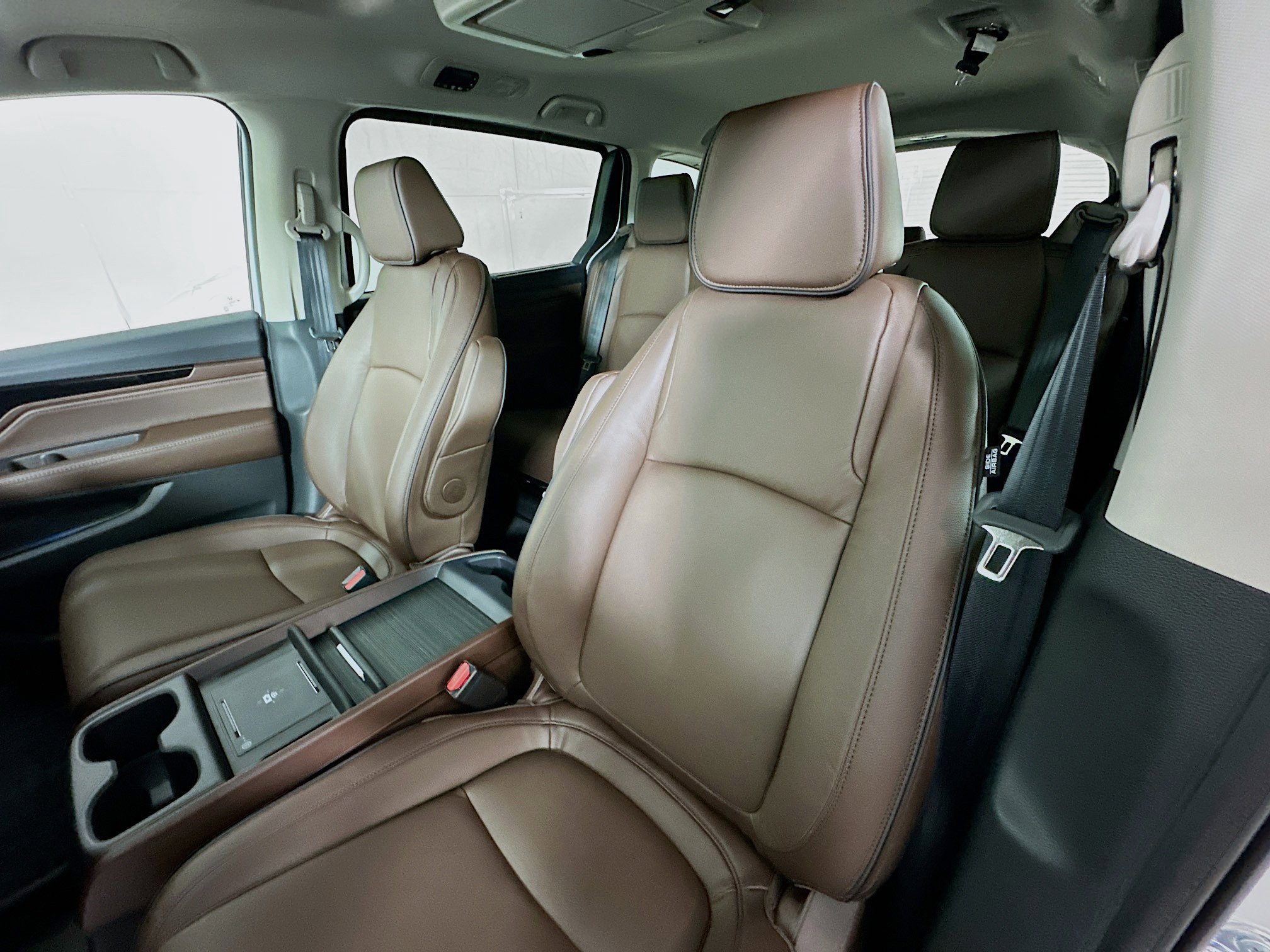 New 2026 Honda Odyssey Touring image 19