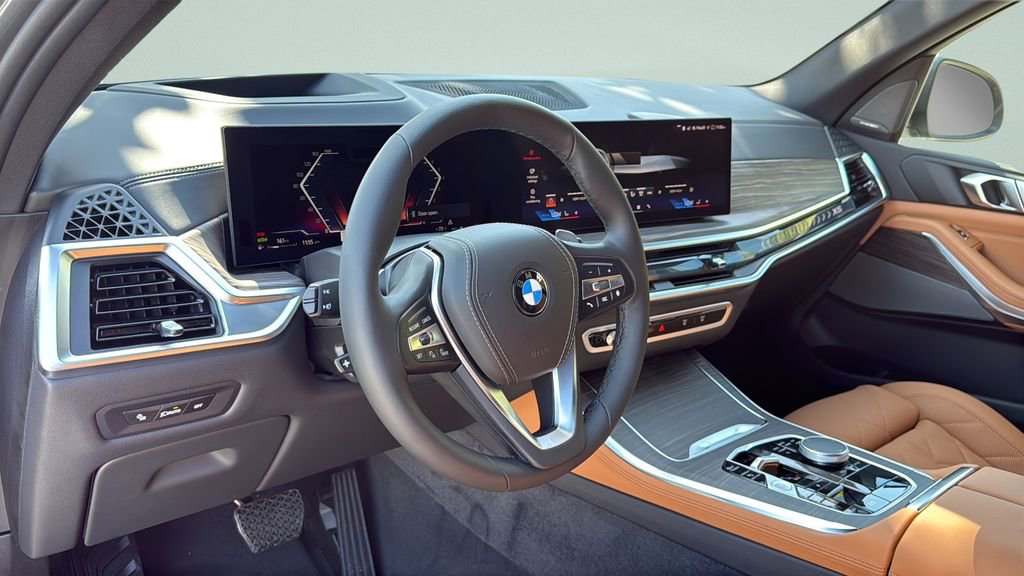 New 2026 BMW X5 sDrive40i image 9