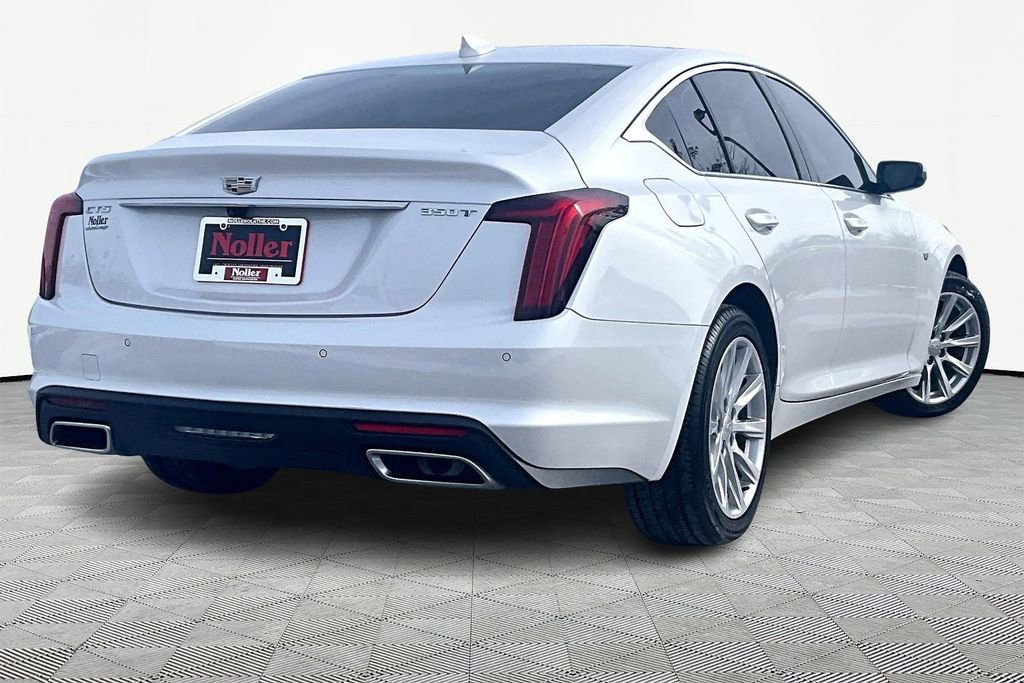 Used 2024 Cadillac CT5 Luxury image 2