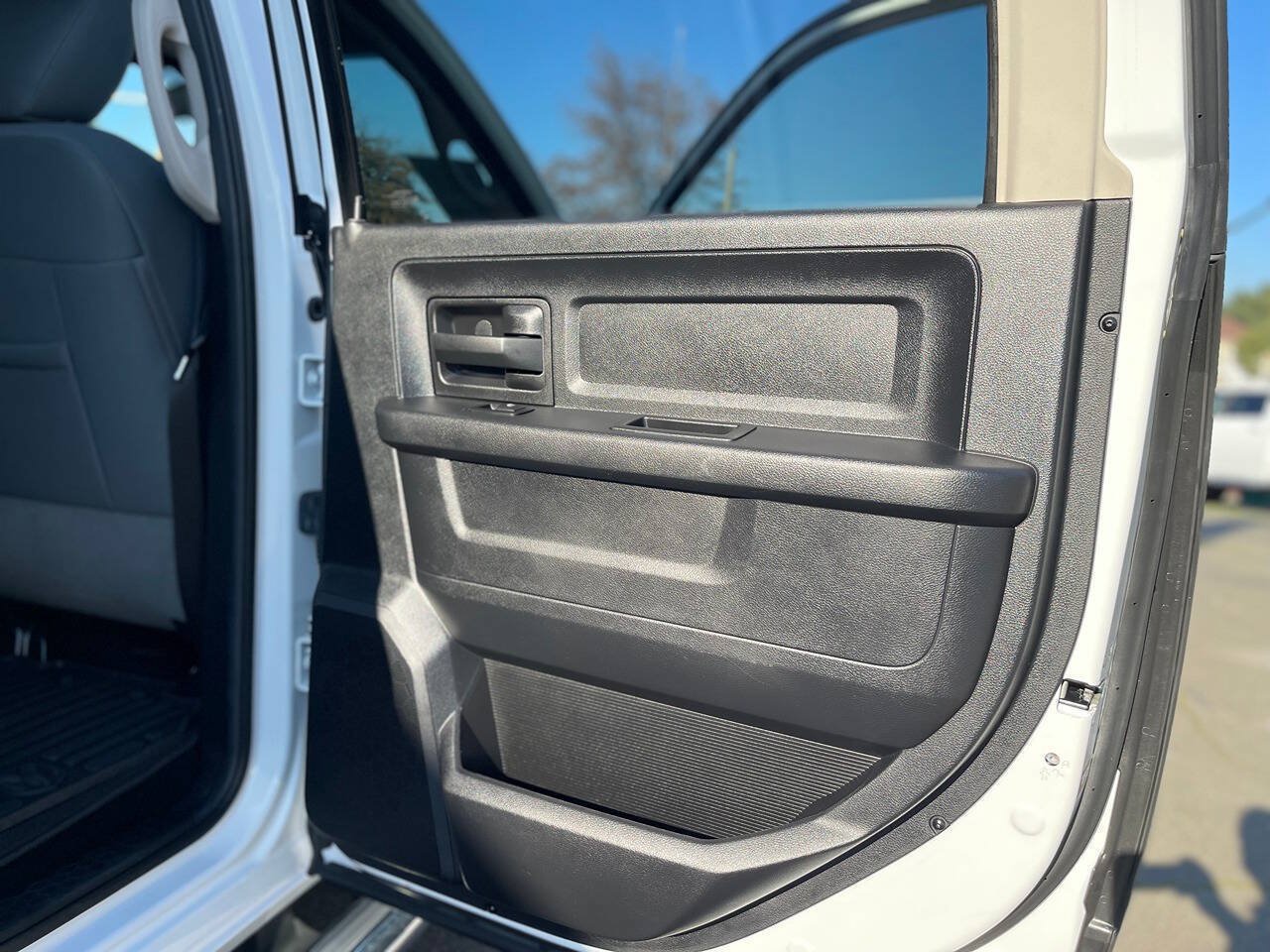 Used 2014 RAM 3500 Tradesman w/ Popular Equipment Group AWD/4WD image 36