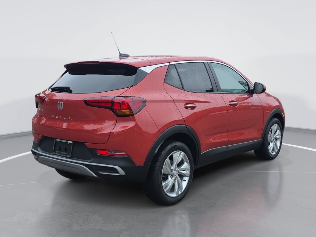 Certified 2024 Buick Encore GX Preferred w/ Comfort Package FWD image 3