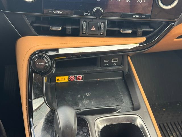 Used 2025 Lexus NX 350h AWD w/ Accessory Package (2T) image 22