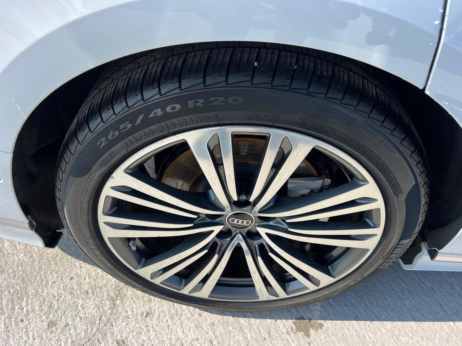 Used 2022 Audi A8 L 3.0T AWD/4WD image 17