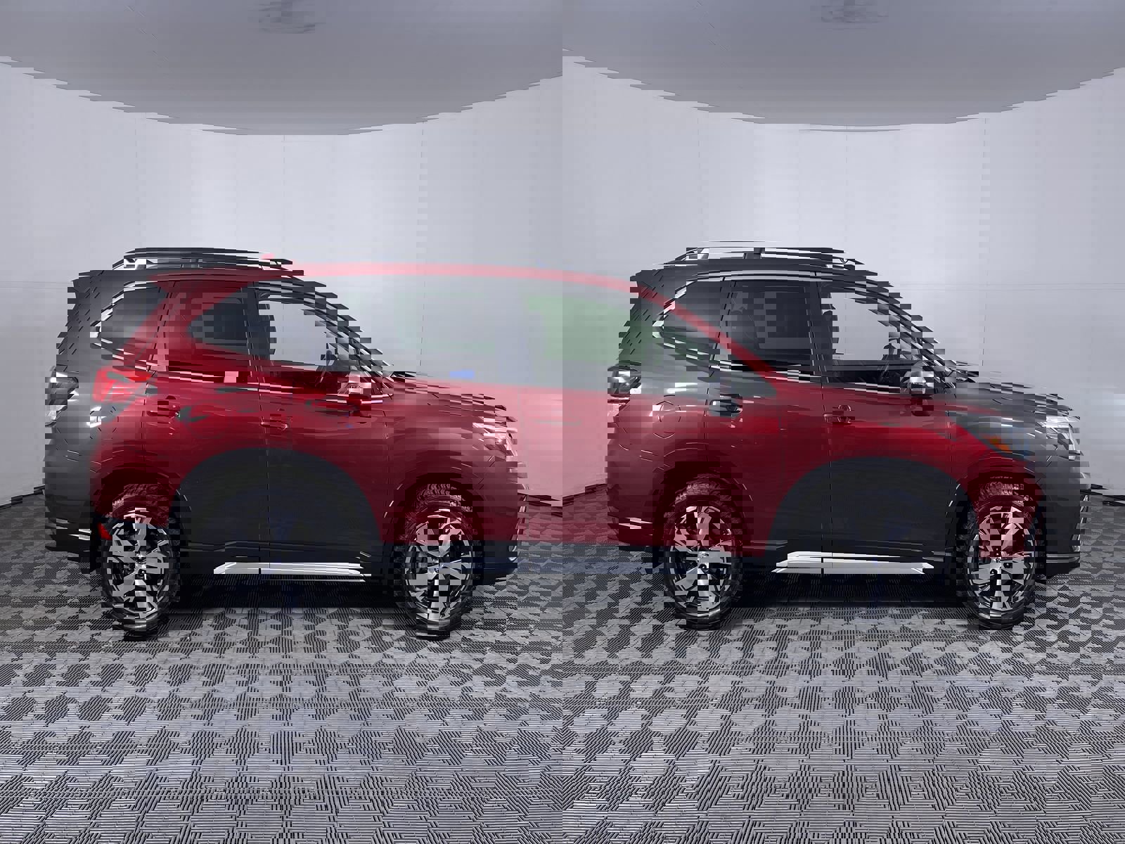 Used 2020 Subaru Forester Touring image 10