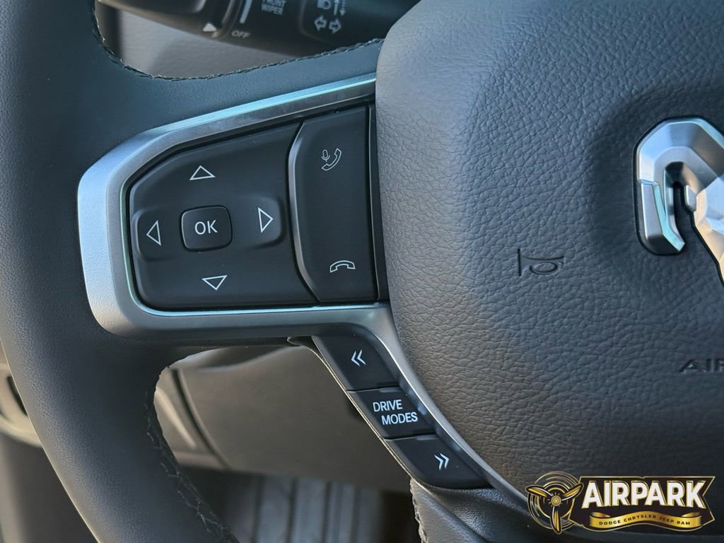 New 2026 RAM 1500 4x4 Crew Cab image 18