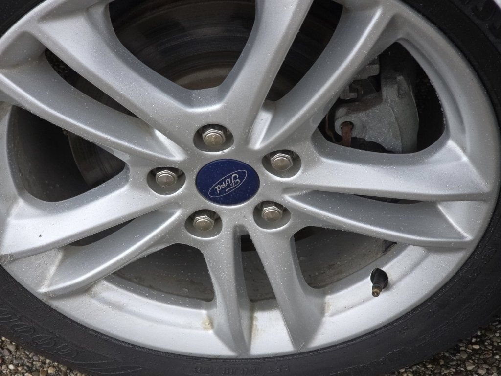 Used 2018 Ford Fusion S FWD image 10