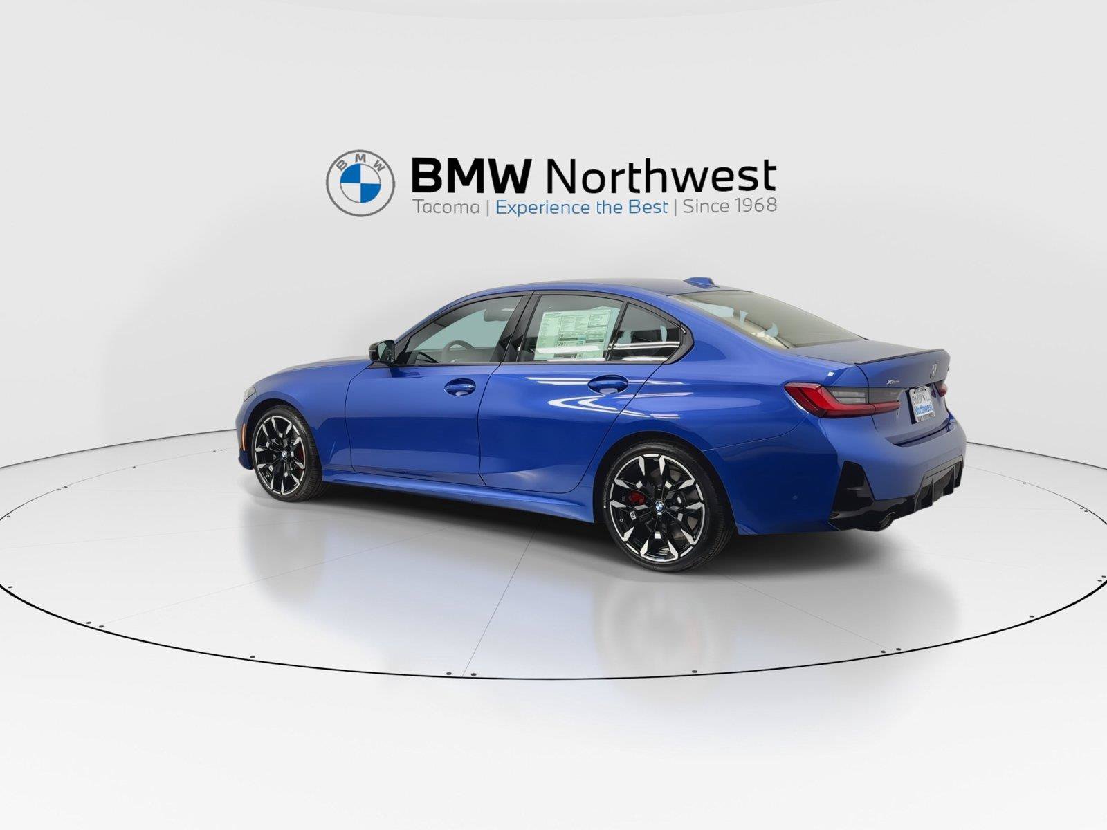 New 2026 BMW 330i xDrive Sedan w/ M Sport Package AWD/4WD image 12