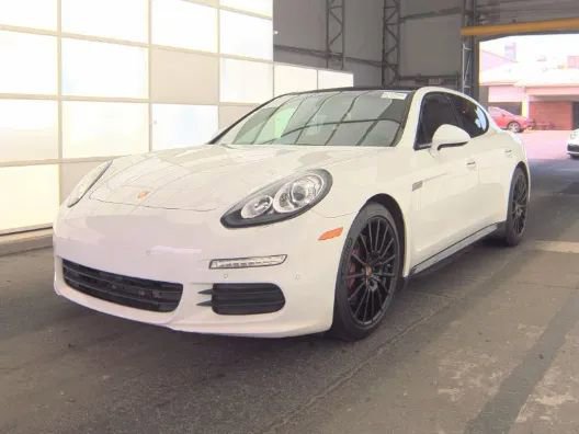 Used 2016 Porsche Panamera image 1