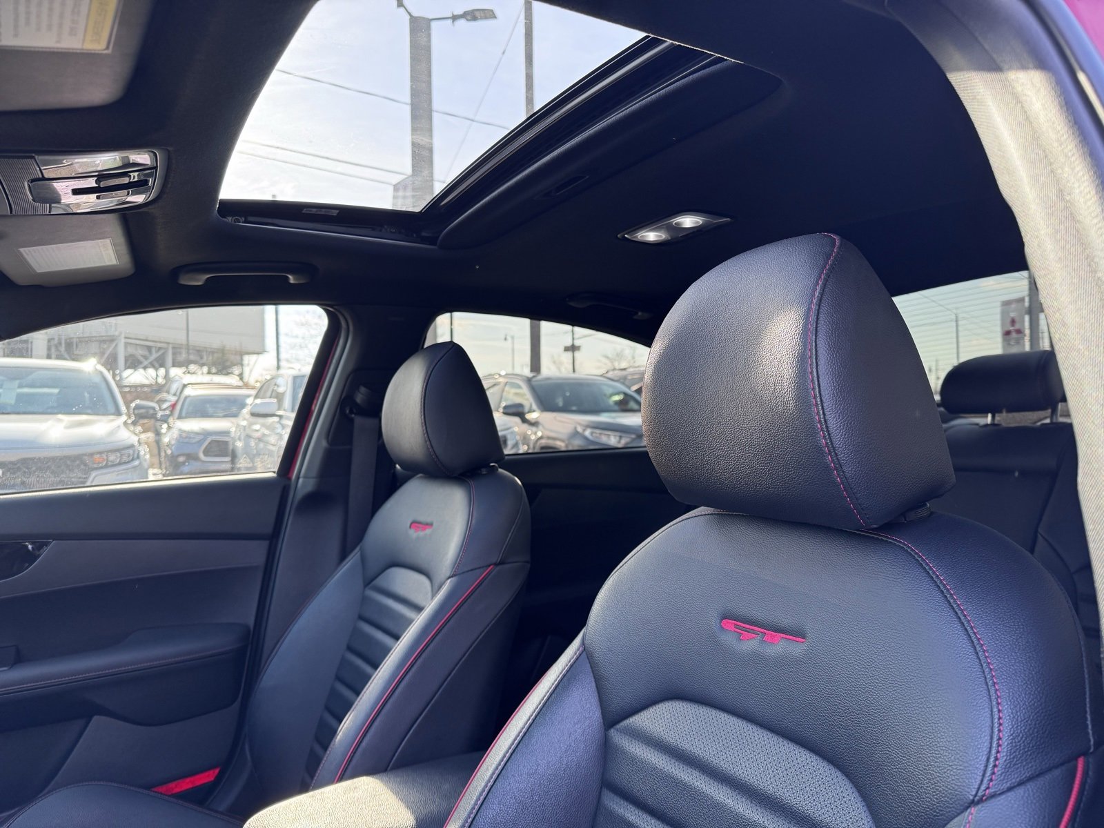 Used 2024 Kia Forte GT w/ GT2 Package image 8