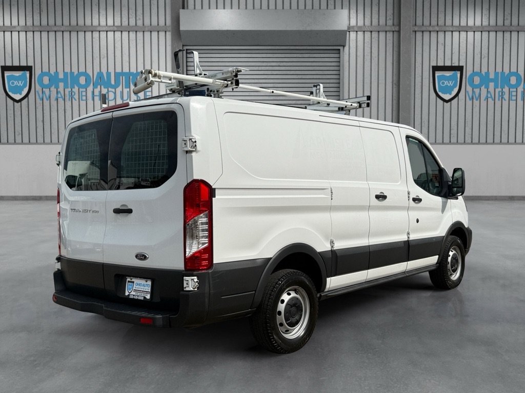 Used 2015 Ford Transit 250 130 Low Roof RWD image 8