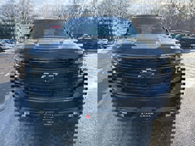 Used 2022 Chevrolet Silverado 1500 RST image 3