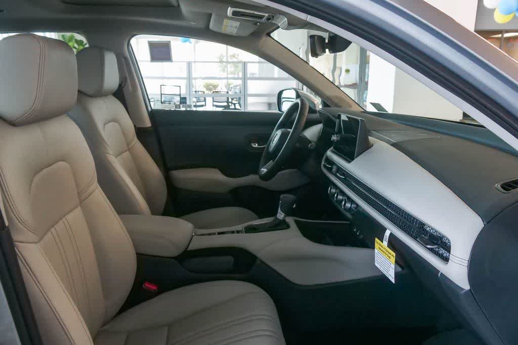 New 2027 Honda HR-V EX-L image 16