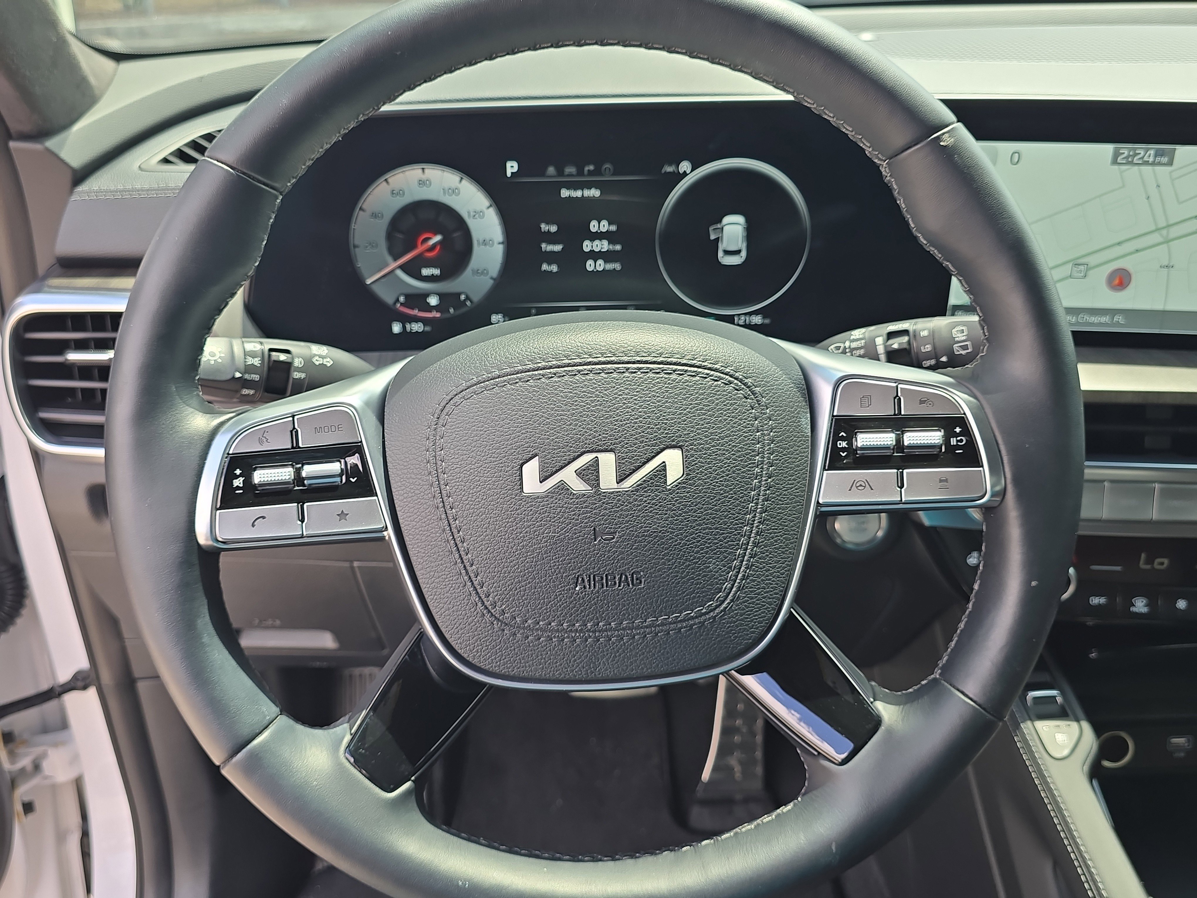Used 2025 Kia Telluride SX Prestige AWD/4WD image 32