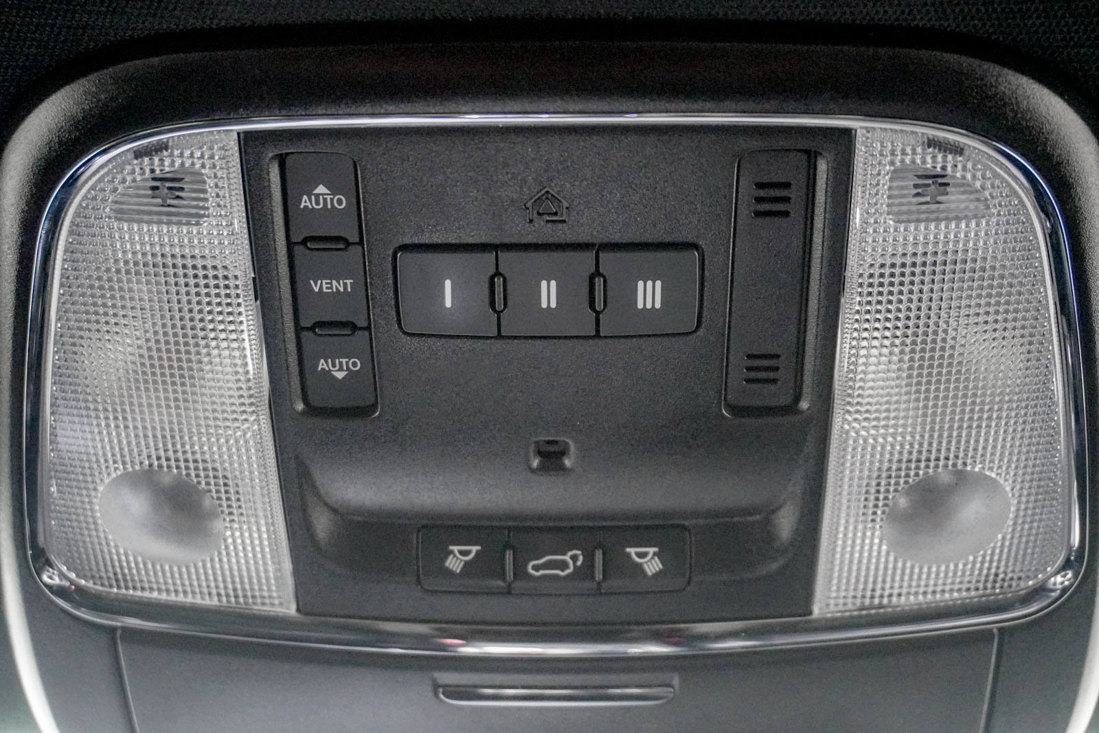 Used 2021 Jeep Grand Cherokee Limited w/ Quick Order Package 28K 80th AWD/4WD image 27