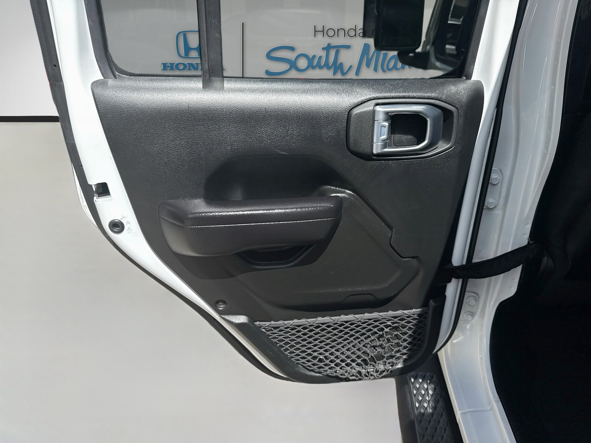 Used 2021 Jeep Gladiator Mojave AWD/4WD image 25