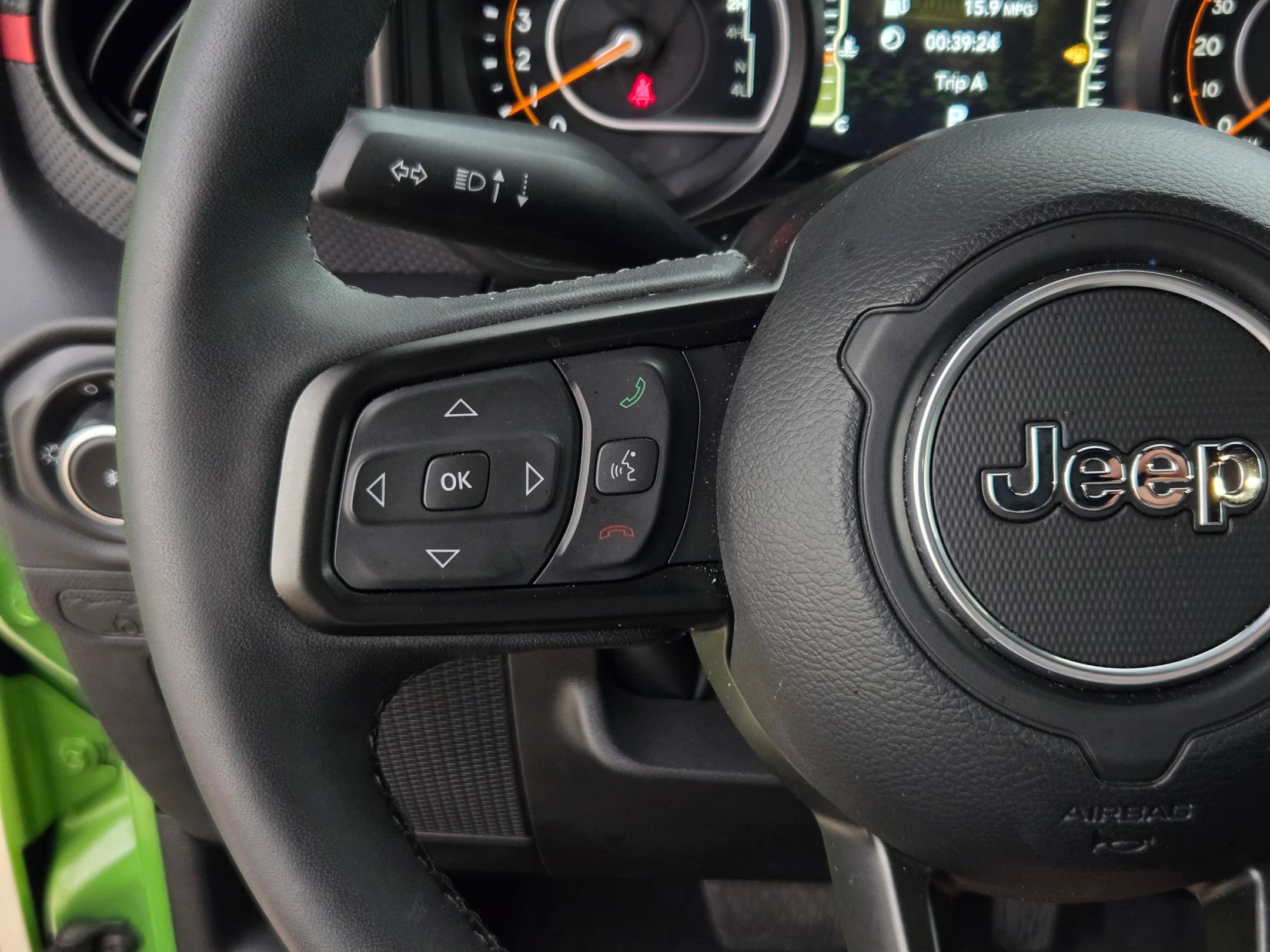 Used 2025 Jeep Wrangler Unlimited Rubicon w/ XTREMEE 35" Tire Package image 23
