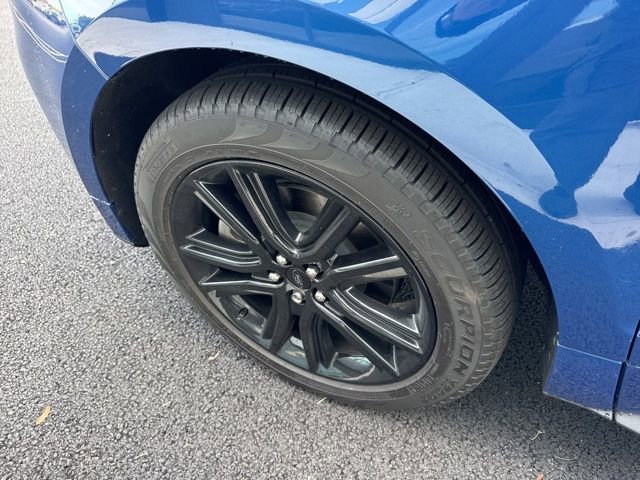 Used 2024 Ford Edge ST-Line image 16