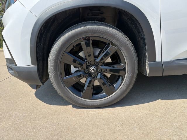 Used 2025 Honda Pilot Black Edition image 9