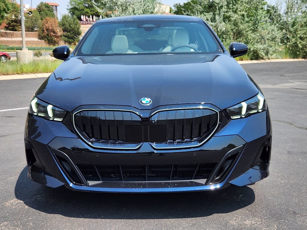 New 2027 BMW 540i xDrive w/ Executive Package AWD/4WD image 6