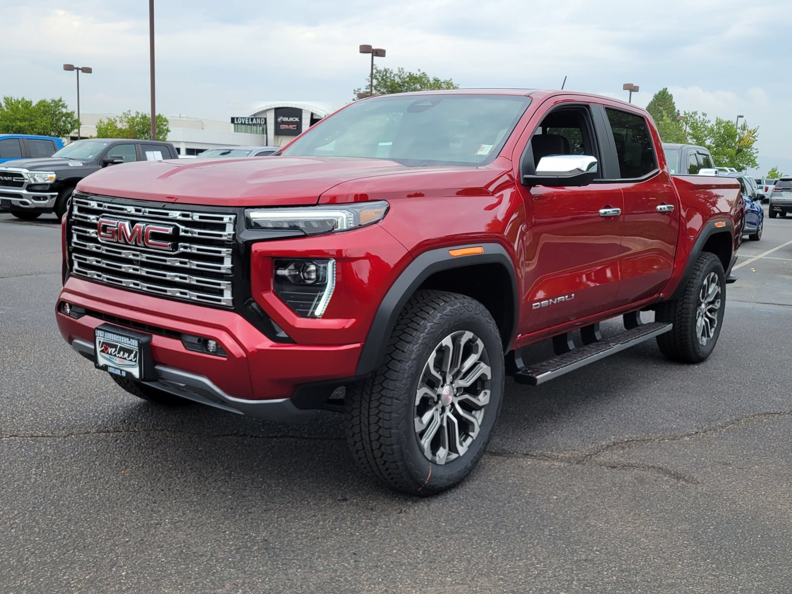 New 2026 GMC Canyon Denali AWD/4WD image 7