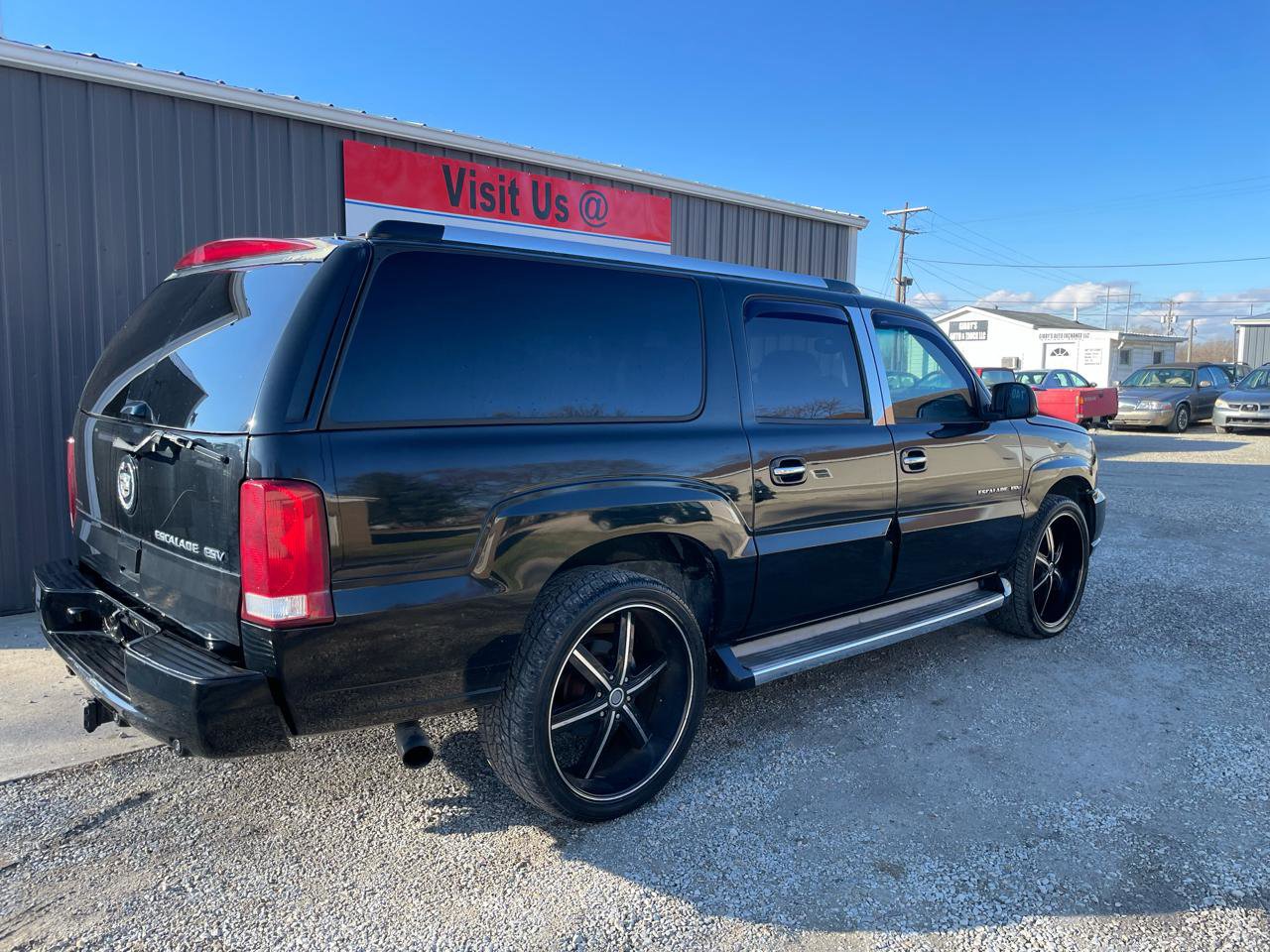 Used 2005 Cadillac Escalade ESV AWD image 4