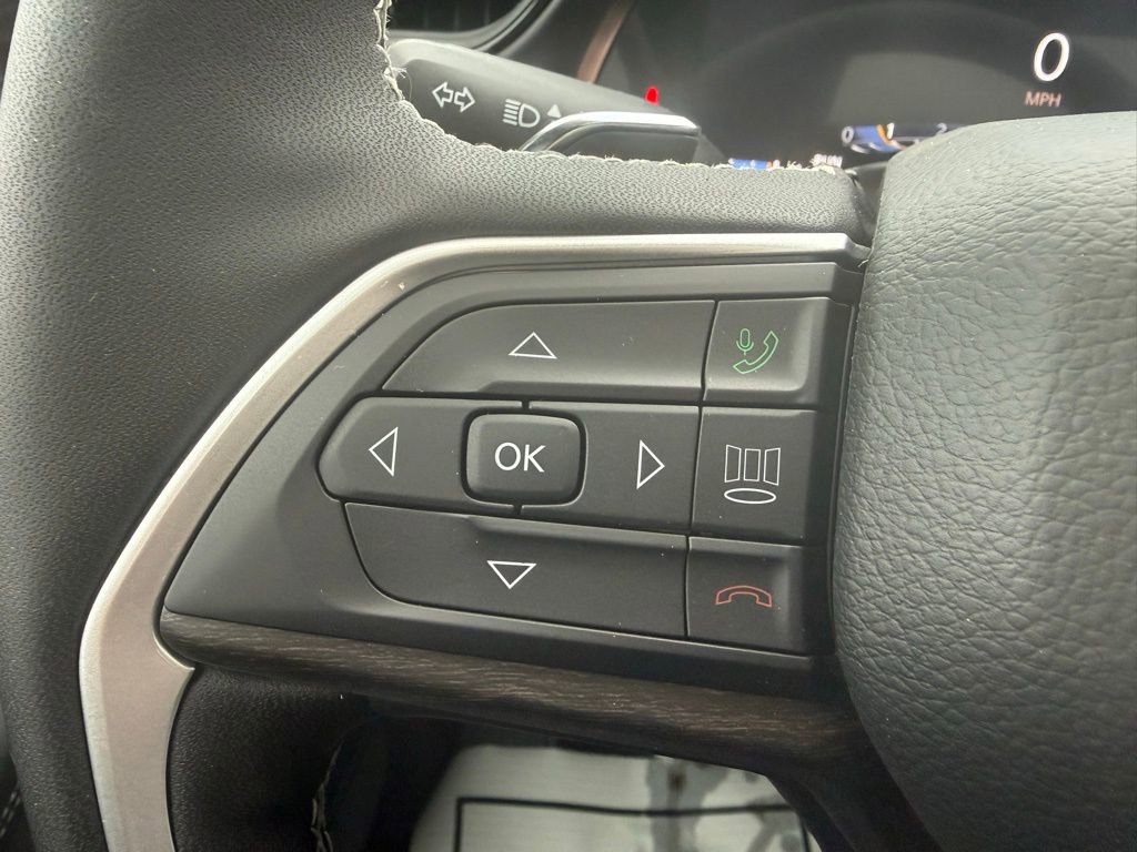 New 2026 Jeep Grand Cherokee Altitude AWD/4WD image 15