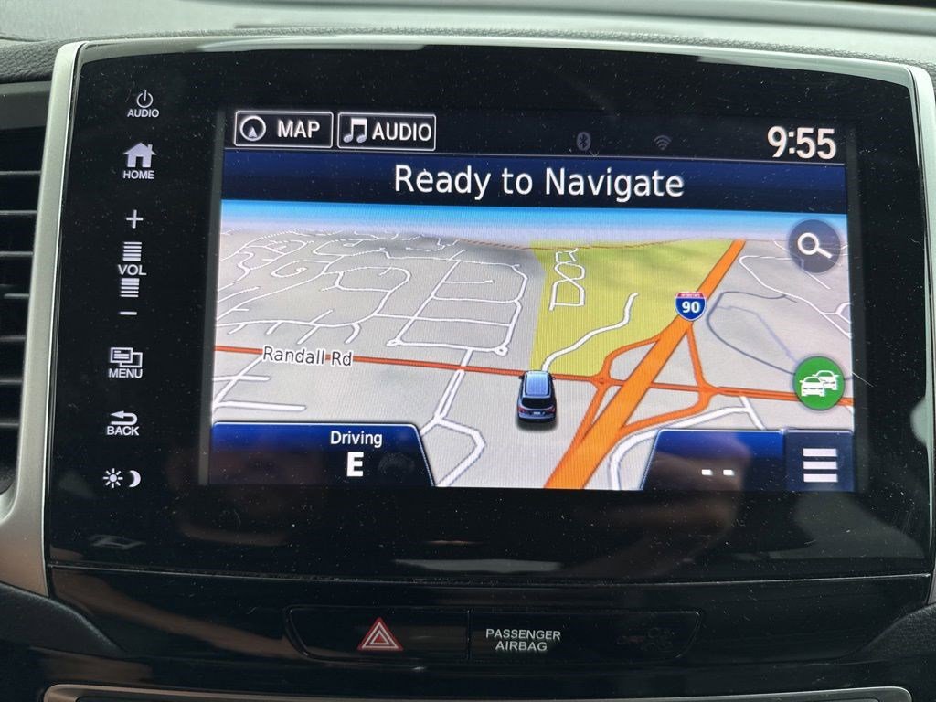Used 2018 Honda Pilot Touring image 19
