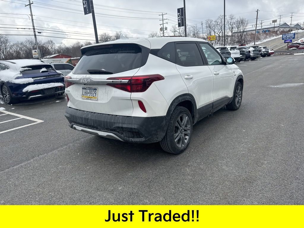 Certified 2023 Kia Seltos LX image 7