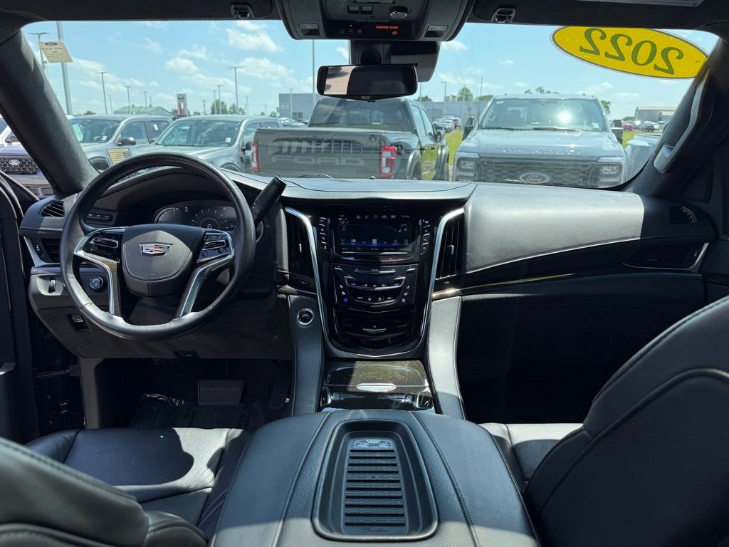 Used 2020 Cadillac Escalade Platinum AWD/4WD image 15