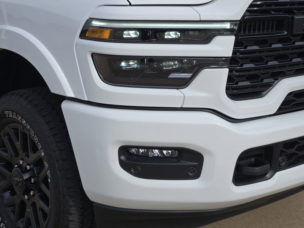 Used 2025 RAM 2500 Limited AWD/4WD image 30