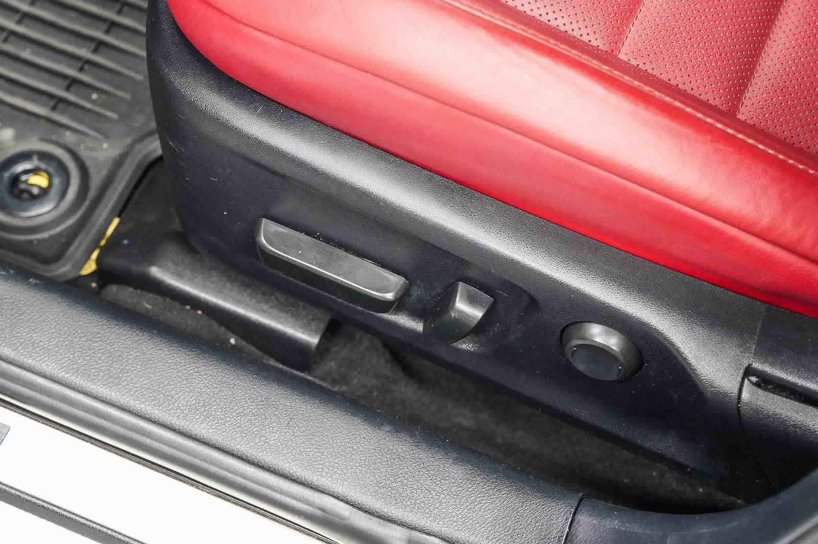 Used 2023 Lexus IS 350 F Sport AWD/4WD image 22