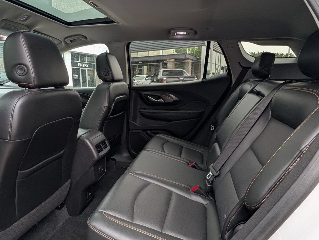 Used 2019 GMC Terrain SLT w/ Preferred Package AWD/4WD image 29