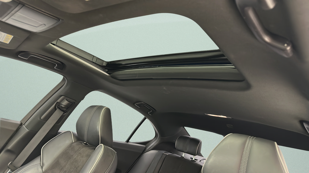 Used 2018 Acura TLX w/ Technology & A-SPEC Package FWD image 16